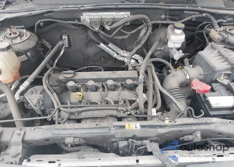 2011 Ford Escape Xlt из США, поврежденный, VIN 1FMCU0D73BKA18911